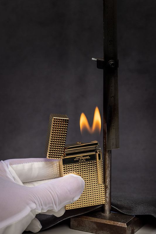 Le Grand Dupont – Accendino iconico e maestria artigianale