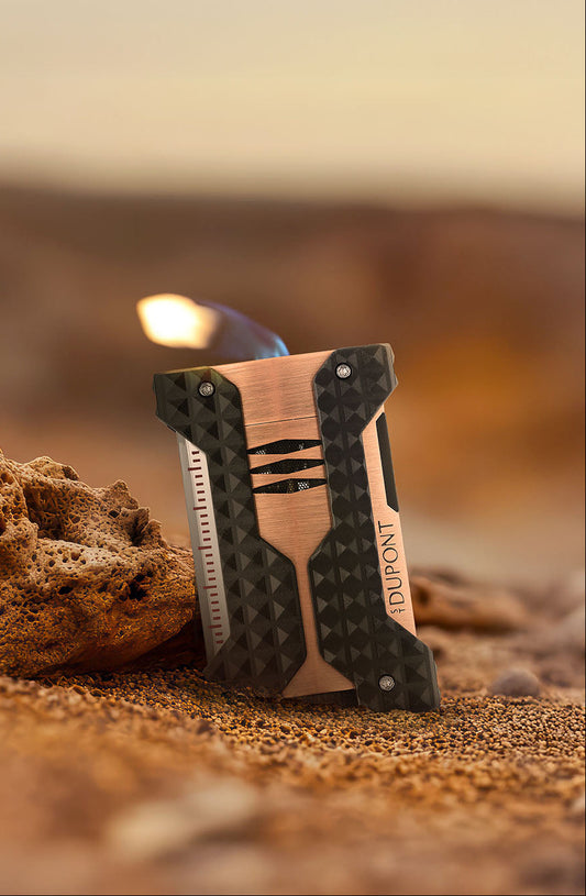 Windproof di S.T. Dupont – La fiamma che sfida gli elementi